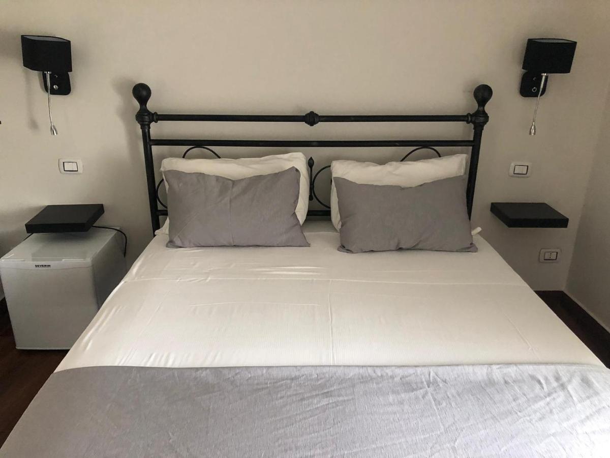 B&B Marina Di Ortigia Сиракуза Екстериор снимка